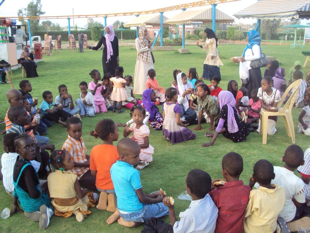 فعاليات الرعاية الصحية للأيتام